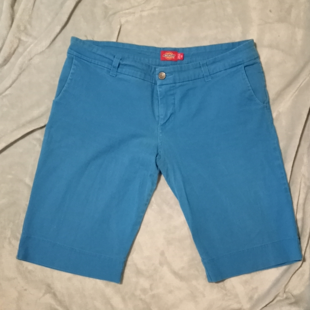 Blue Dickies Bermuda shorts size 13
